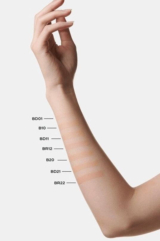 CHANEL Healthy Glow Foundation Hydration and Longwear