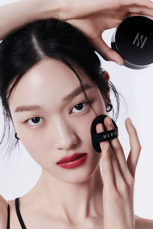 HERA Black Cushion Foundation PA++