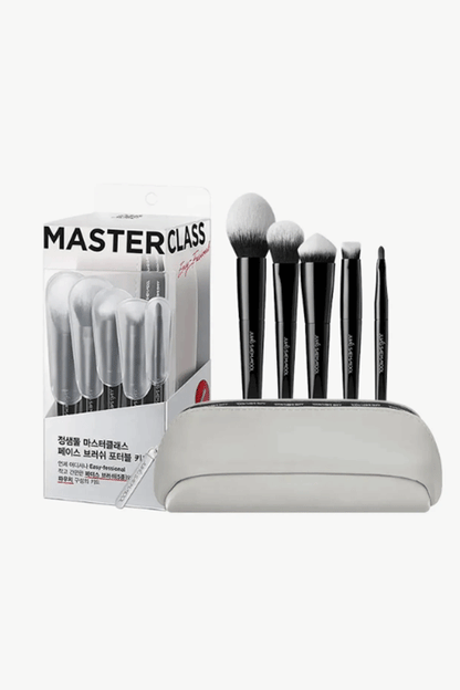 JUNG SAEM MOOL Masterclass Face Brush Portable Kit