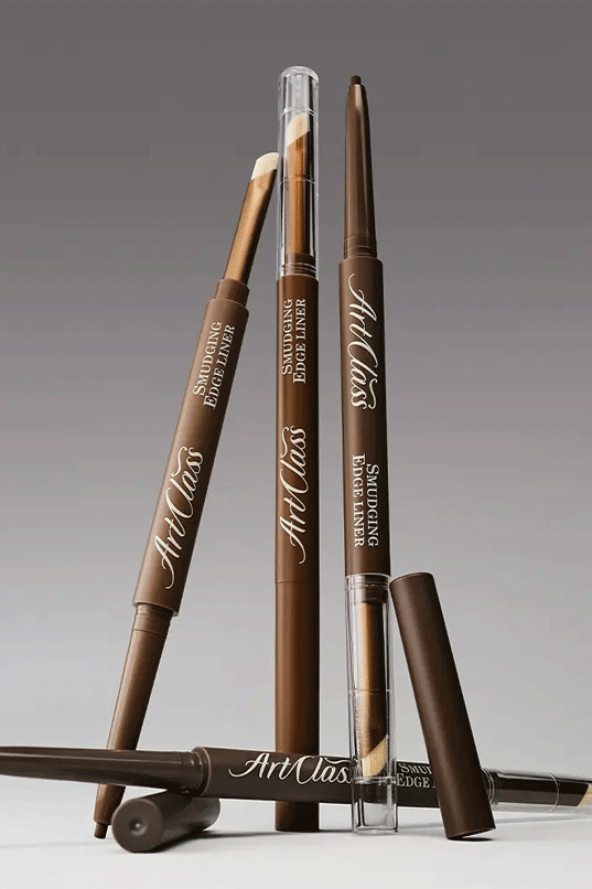 Too Cool For School Smudging Edge Liner