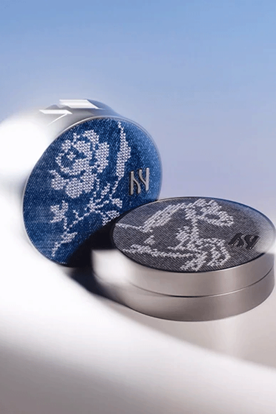 HERA X MARKGONG Collection Cushion Case (#Vintage Blue)