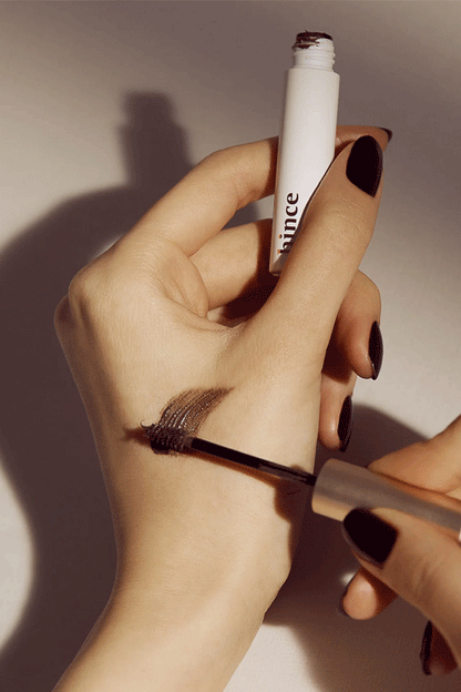 Hince Signature Brow Shaper