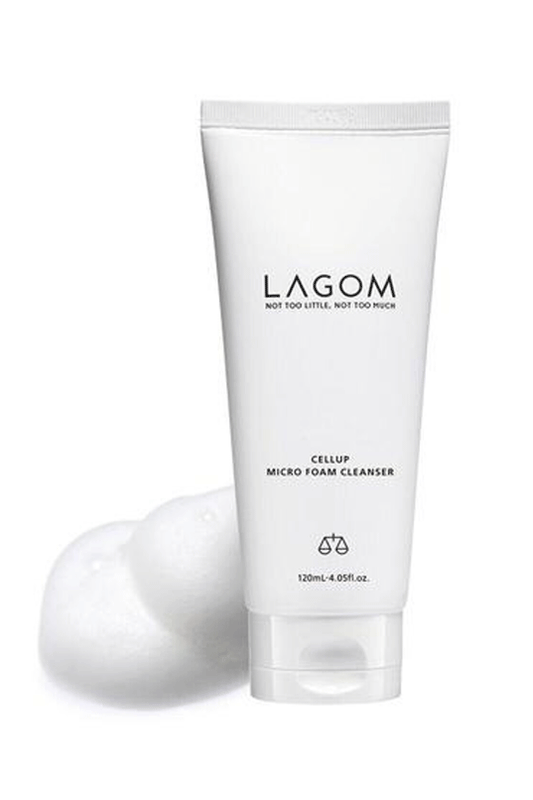 Lagom Cellup Micro Foam Cleanser