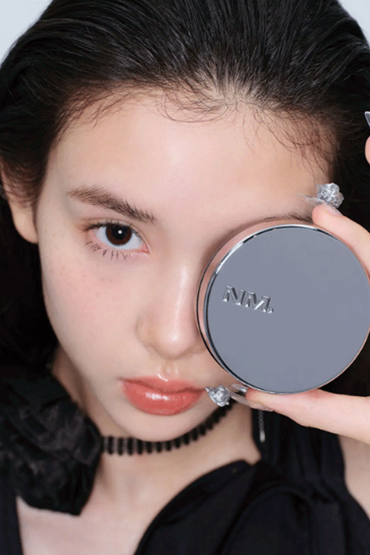 NAMING. Layered Fit Cushion