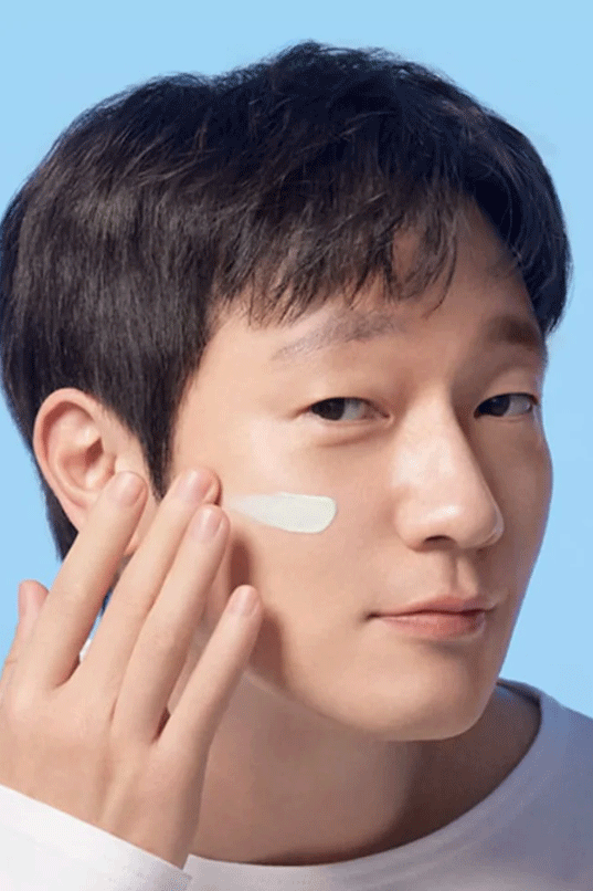 O HUI Day Shield Perfect Sun Black SPF50+ PA++++ (80ml)