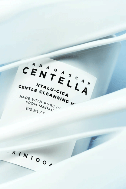 SKIN1004 Hyalu-Cica Gentle Cleansing Milk